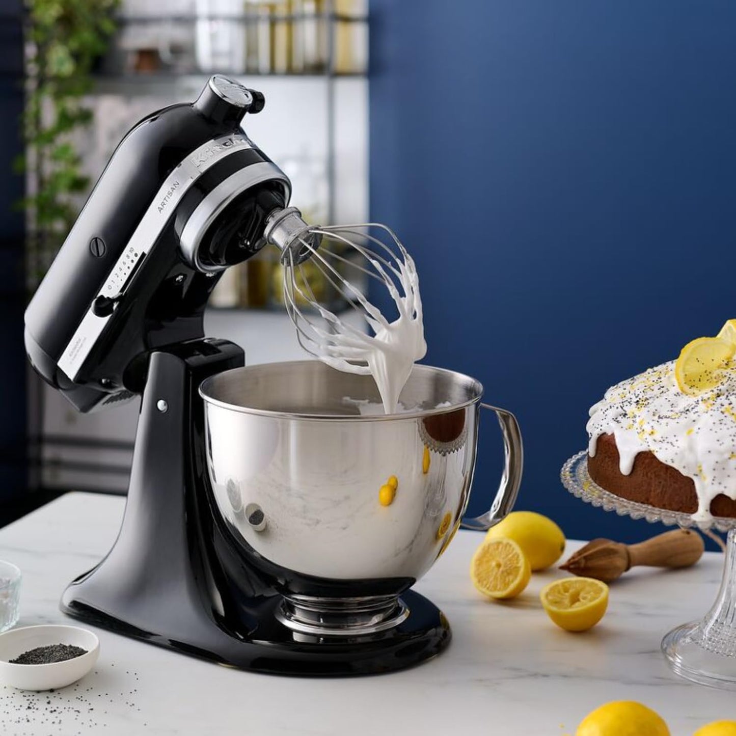 Kitchenaid Planetaria Artisan - Robot da Cucina con testa inclinabile e 7 accessori - 4.8 L